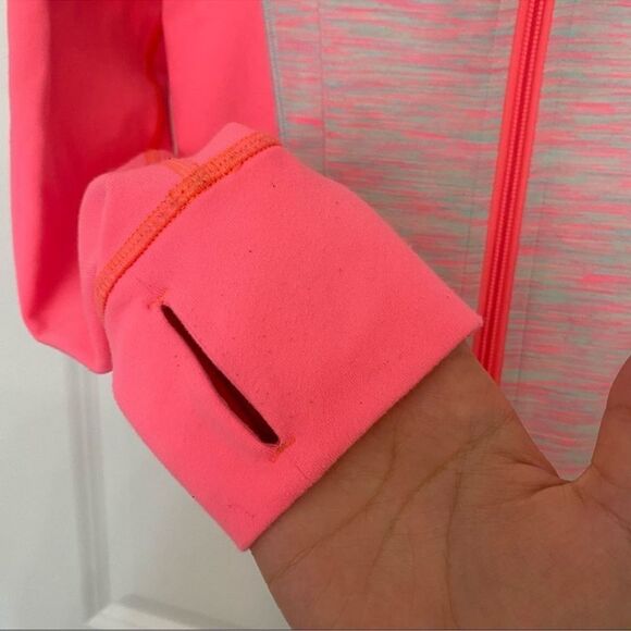 Ivivva by Lululemon Pink Gray Ready to Perform Sweater - Picture 4 of 8